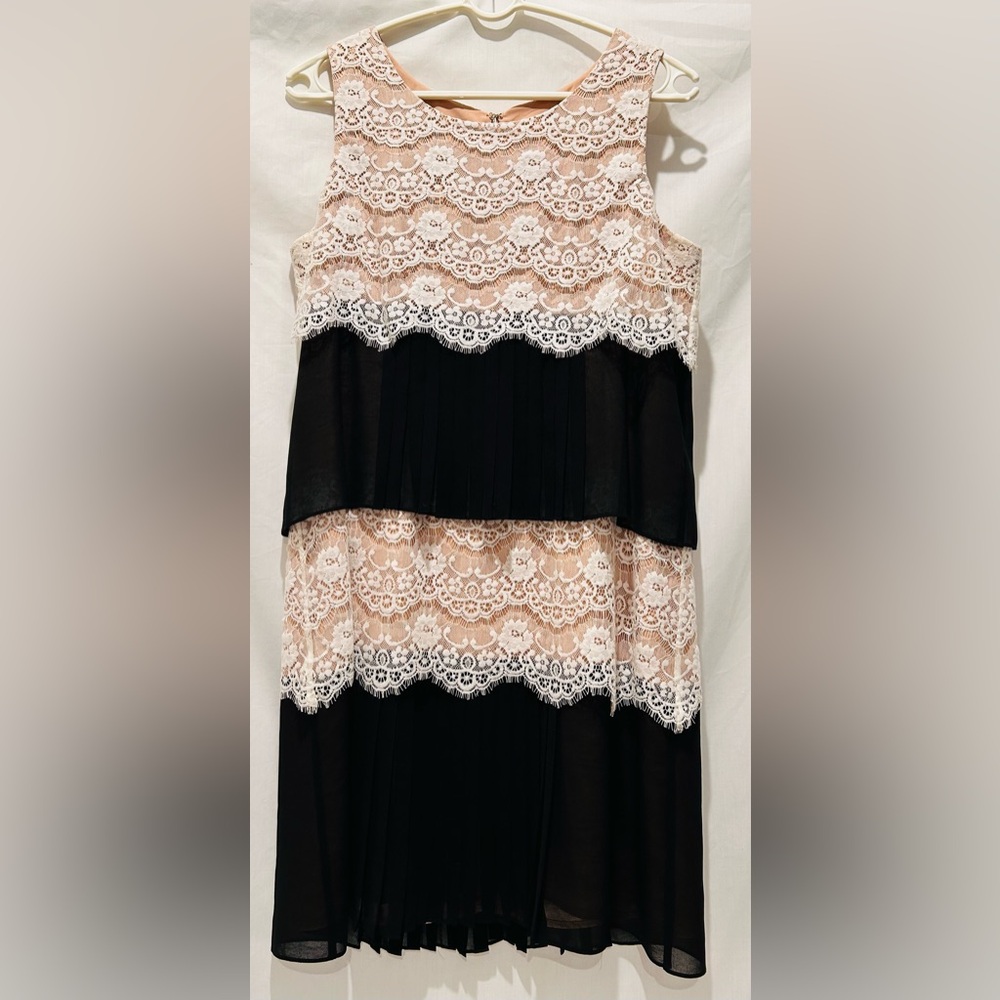 Jessica Simpson dress